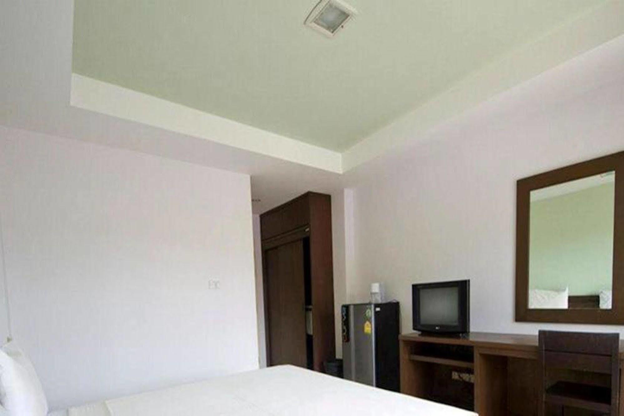 Apartament The Icon Hua Thanon  Zewnętrze zdjęcie